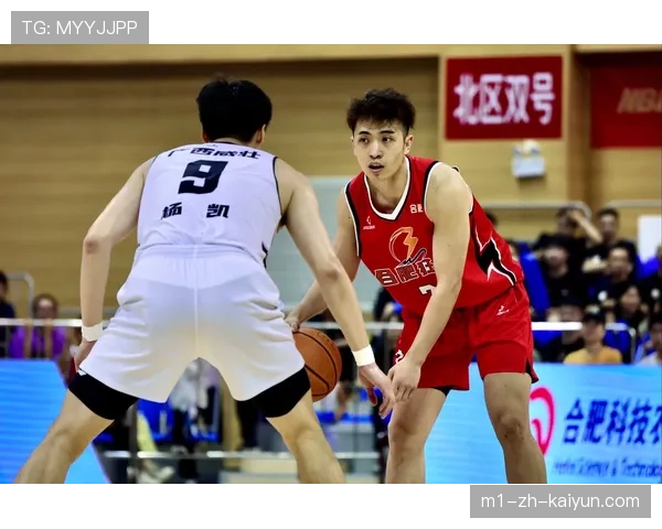 进攻篮板15比10优势，辽宁二次进攻持续施压对手防线